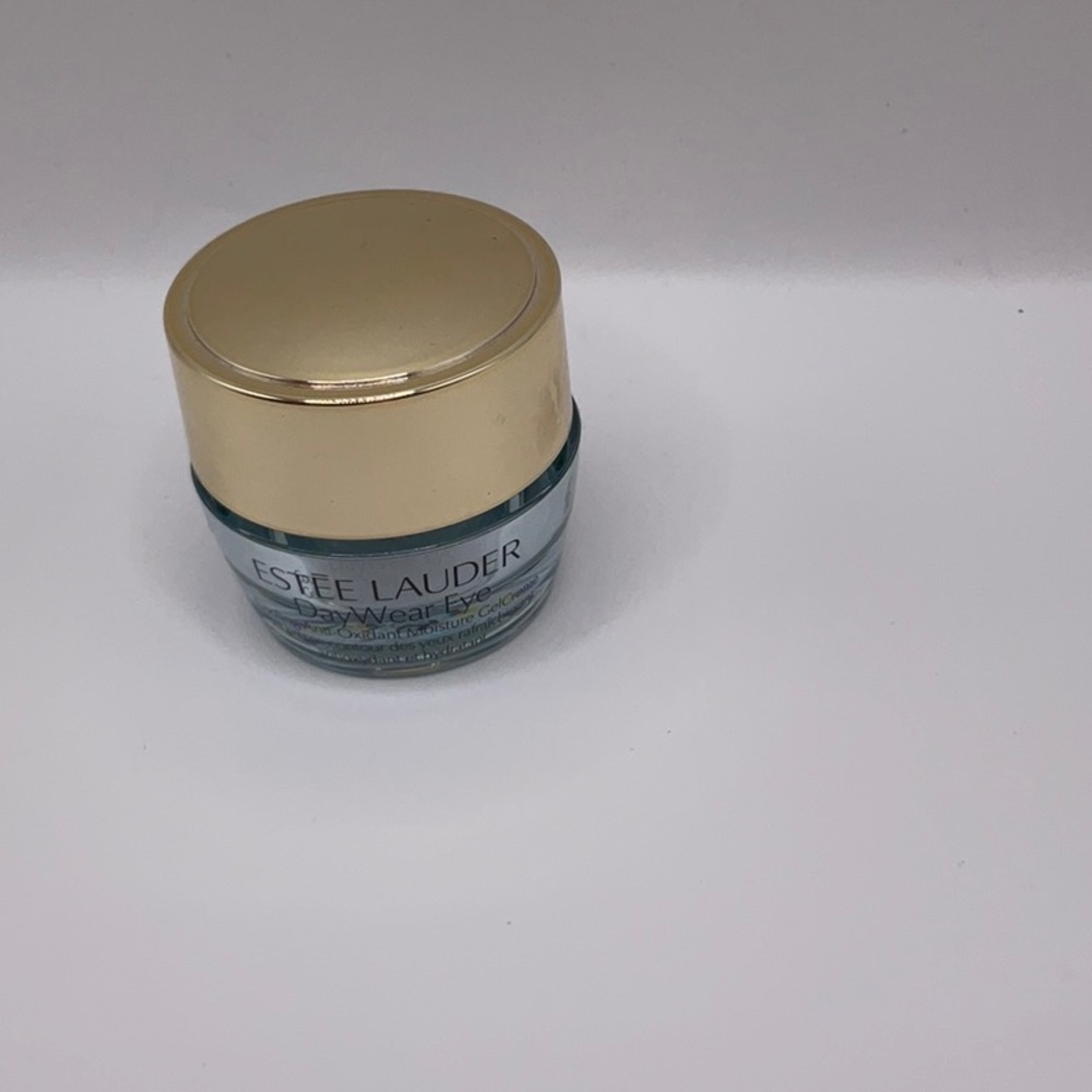 NWT Estée Lauder make-up & Skincare Gift Set - Picture 6 of 11